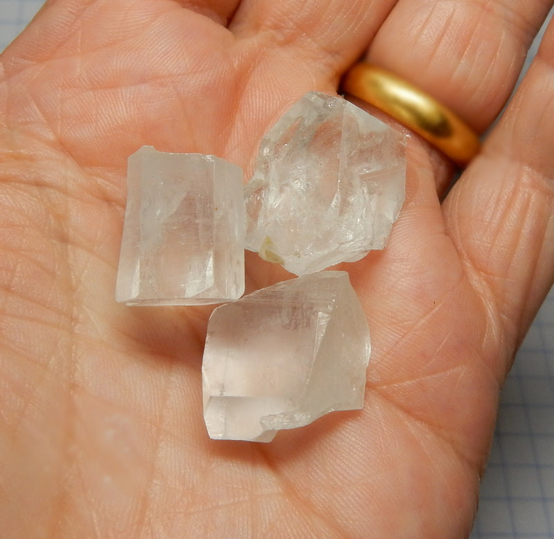 68.5 carat Aquamarine - Hand Select Gem Rough - Crystals - prettyrock.com