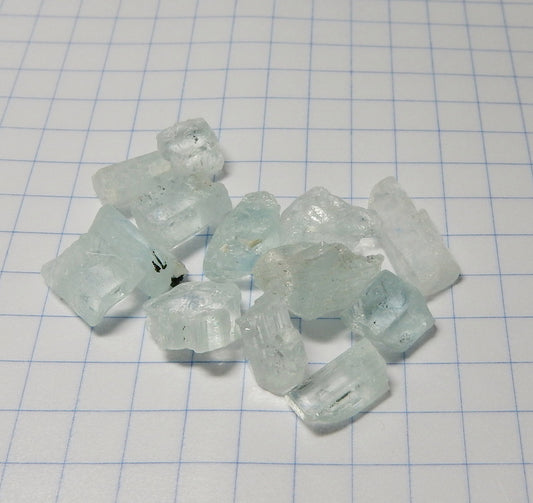 Aquamarine - 58.5 carats - Hand Select Faceting Gem Rough Crystals - prettyrock.com