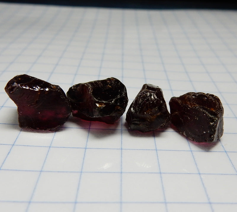 Rhodolite Garnet - 38.98 ct - Hand Select Facet Gem Rough Crystals - prettyrock.com