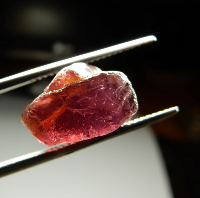 Rhodolite Garnet - 38.98 ct - Hand Select Facet Gem Rough Crystals - prettyrock.com