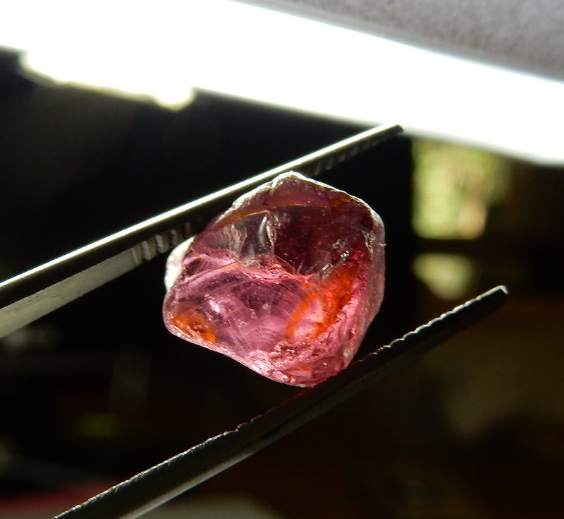 Rhodolite Garnet - 36.35 ct - Hand Select Facet Gem Rough Crystals - prettyrock.com