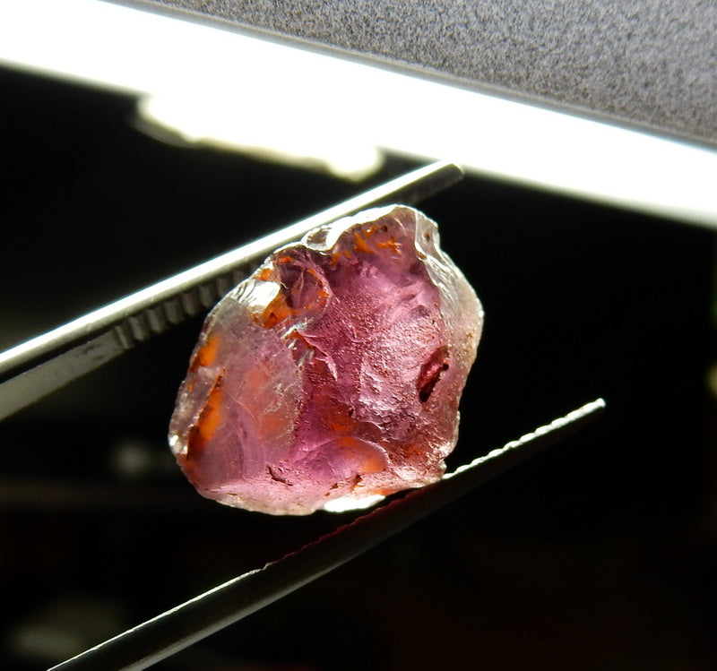 Rhodolite Garnet - 36.35 ct - Hand Select Facet Gem Rough Crystals - prettyrock.com