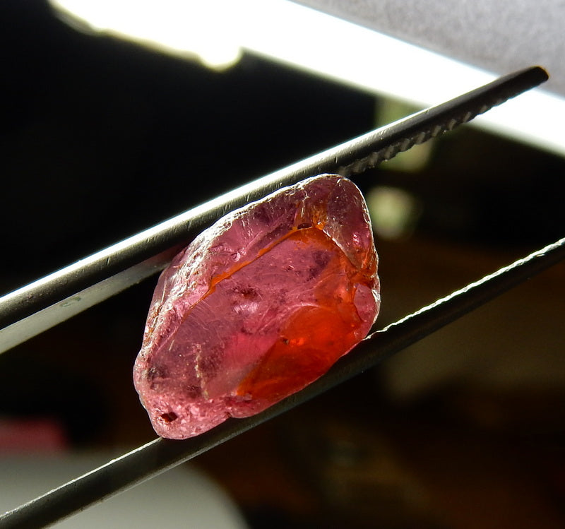 Rhodolite Garnet - 36.35 ct - Hand Select Facet Gem Rough Crystals - prettyrock.com