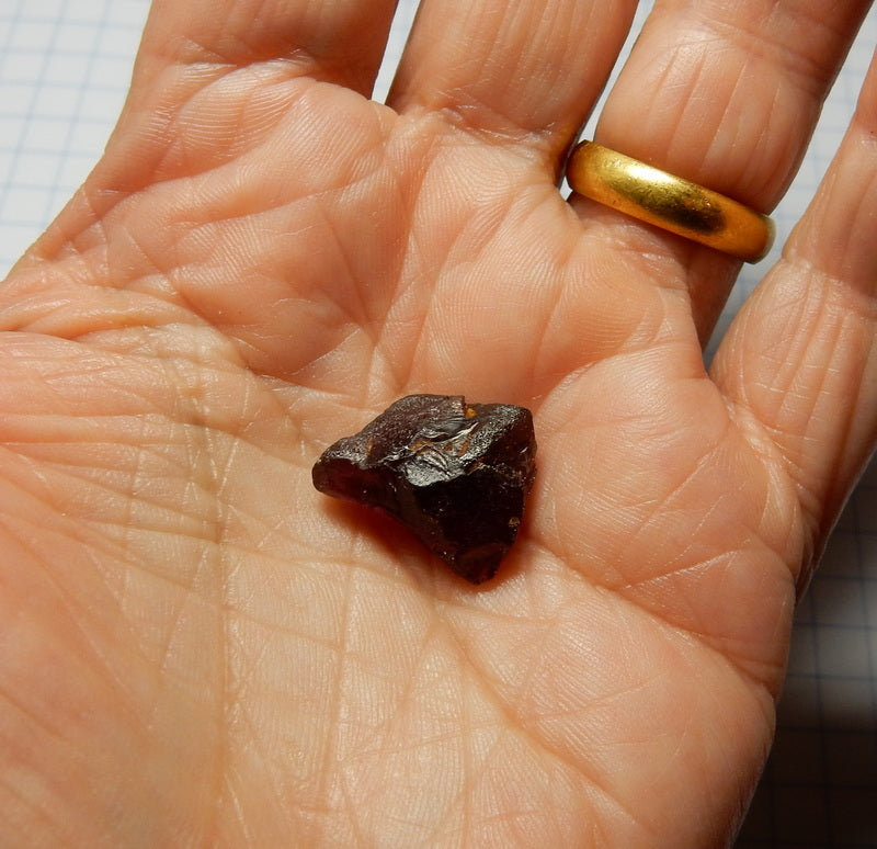 Rhodolite Garnet - 14.38 ct - Hand Select Facet Gem Rough Crystals - prettyrock.com
