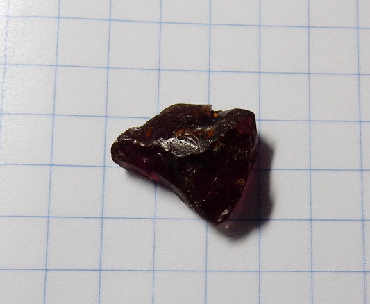 Rhodolite Garnet - 14.38 ct - Hand Select Facet Gem Rough Crystals - prettyrock.com