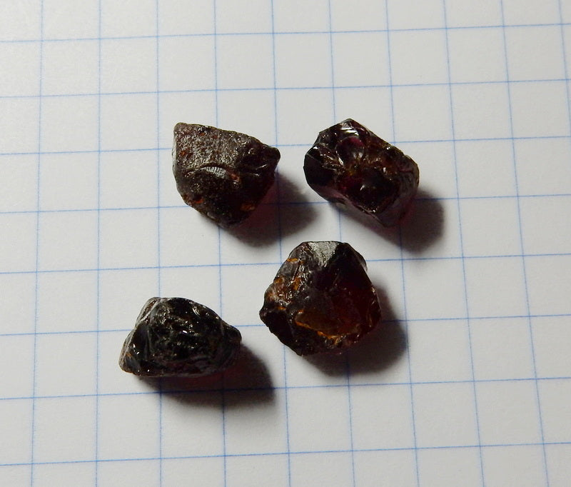 Rhodolite Garnet - 38.74 ct - Hand Select Facet Gem Rough Crystals - prettyrock.com
