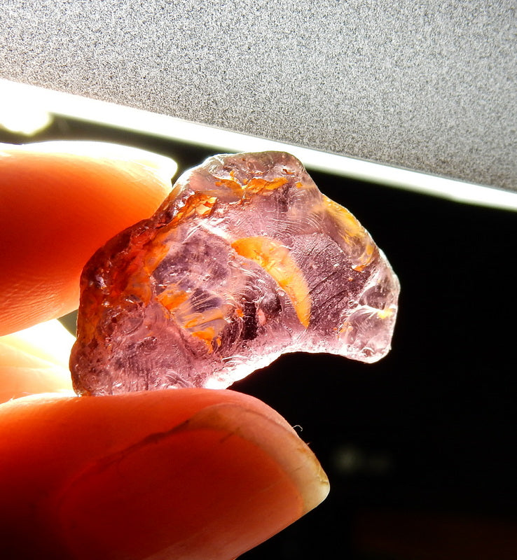 Rhodolite Garnet - 18.65 ct - Hand Select Facet Gem Rough Crystals - prettyrock.com