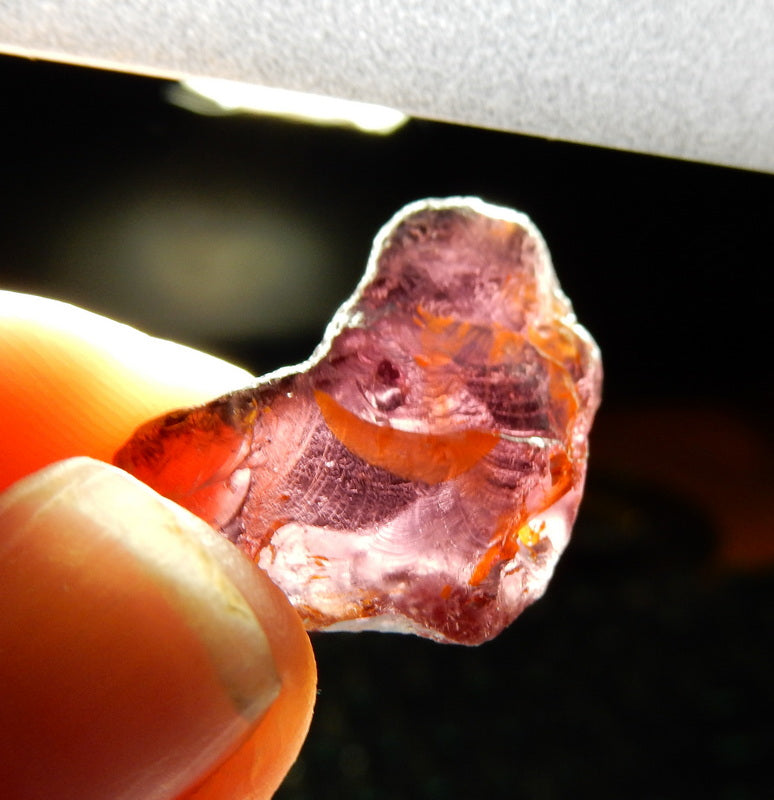 Rhodolite Garnet - 18.65 ct - Hand Select Facet Gem Rough Crystals - prettyrock.com