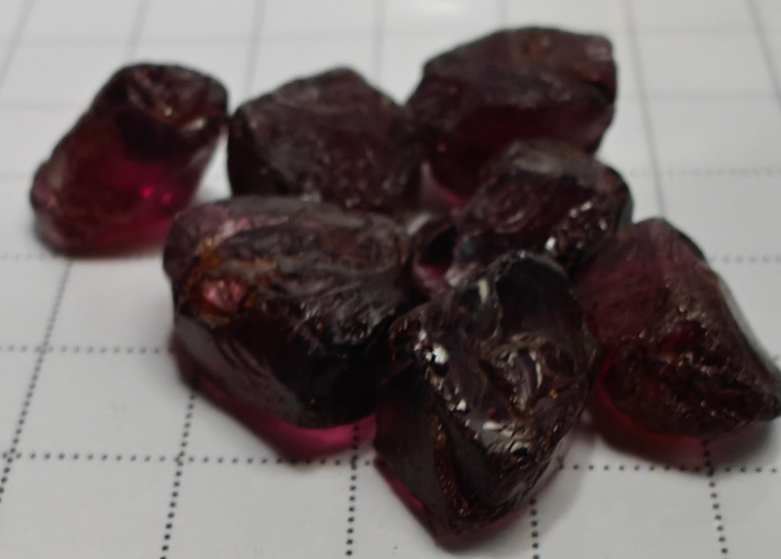 30.97ct Rhodolite Garnet - Hand Select Gem Rough - prettyrock.com
