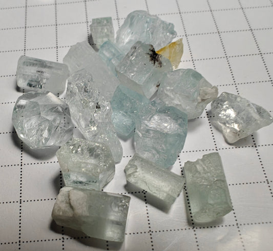 Aquamarine - 52 carats - Hand Select Faceting Gem Rough Crystals - prettyrock.com