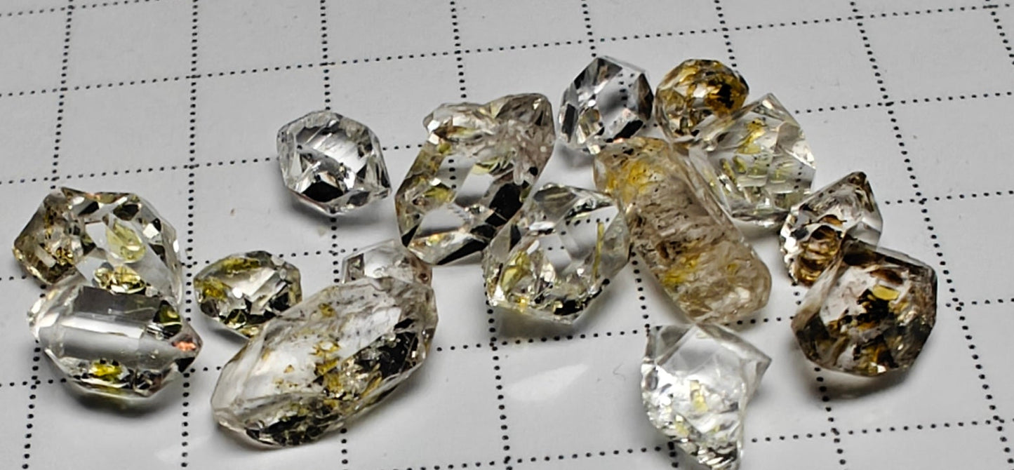 Petroleum Included Quartz - 11.8ct - Hand Select Gem Rough