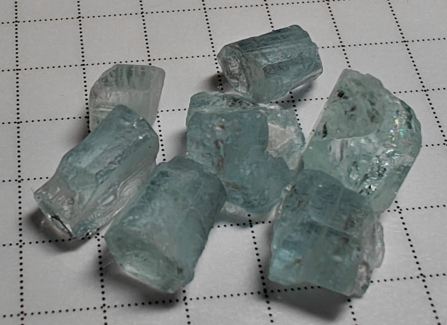 Aquamarine - 29ct carats - Hand Select Faceting Gem Rough - prettyrock.com