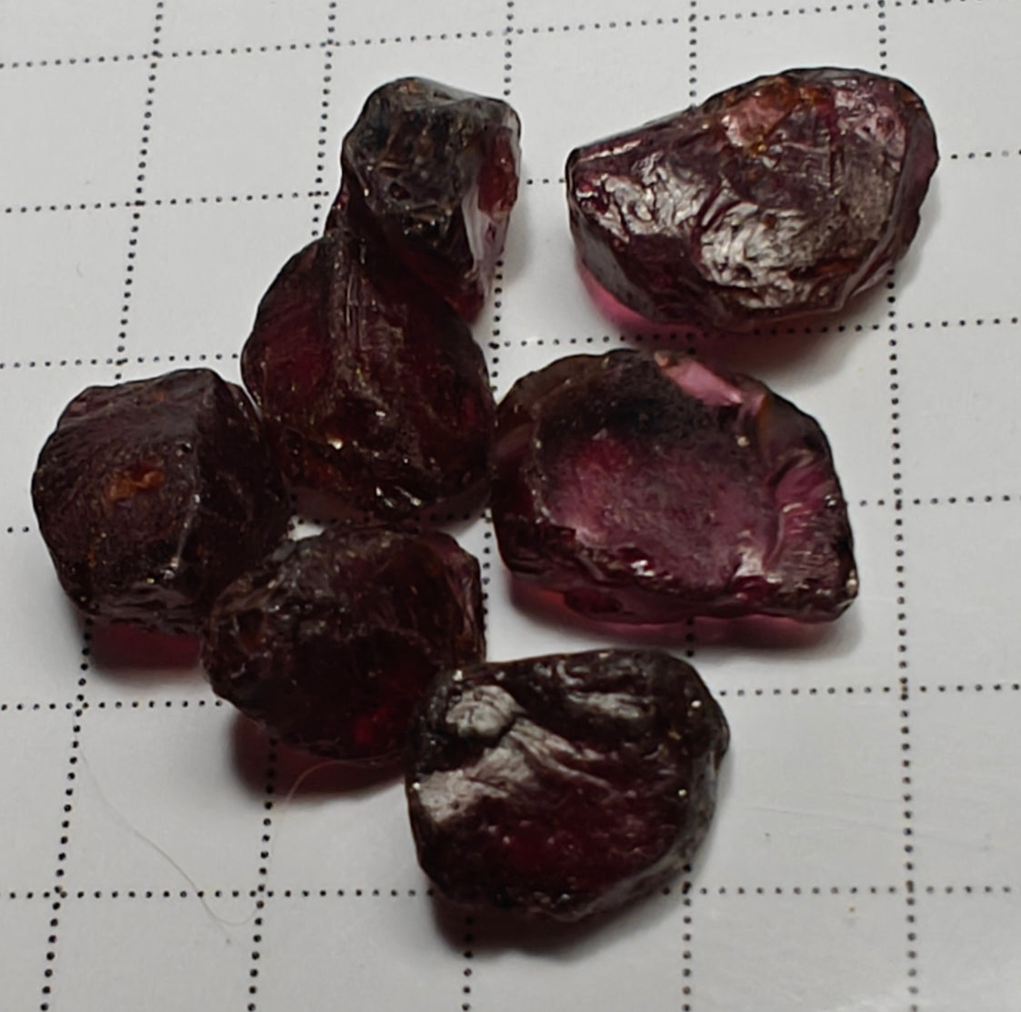 30.97ct Rhodolite Garnet - Hand Select Gem Rough - prettyrock.com