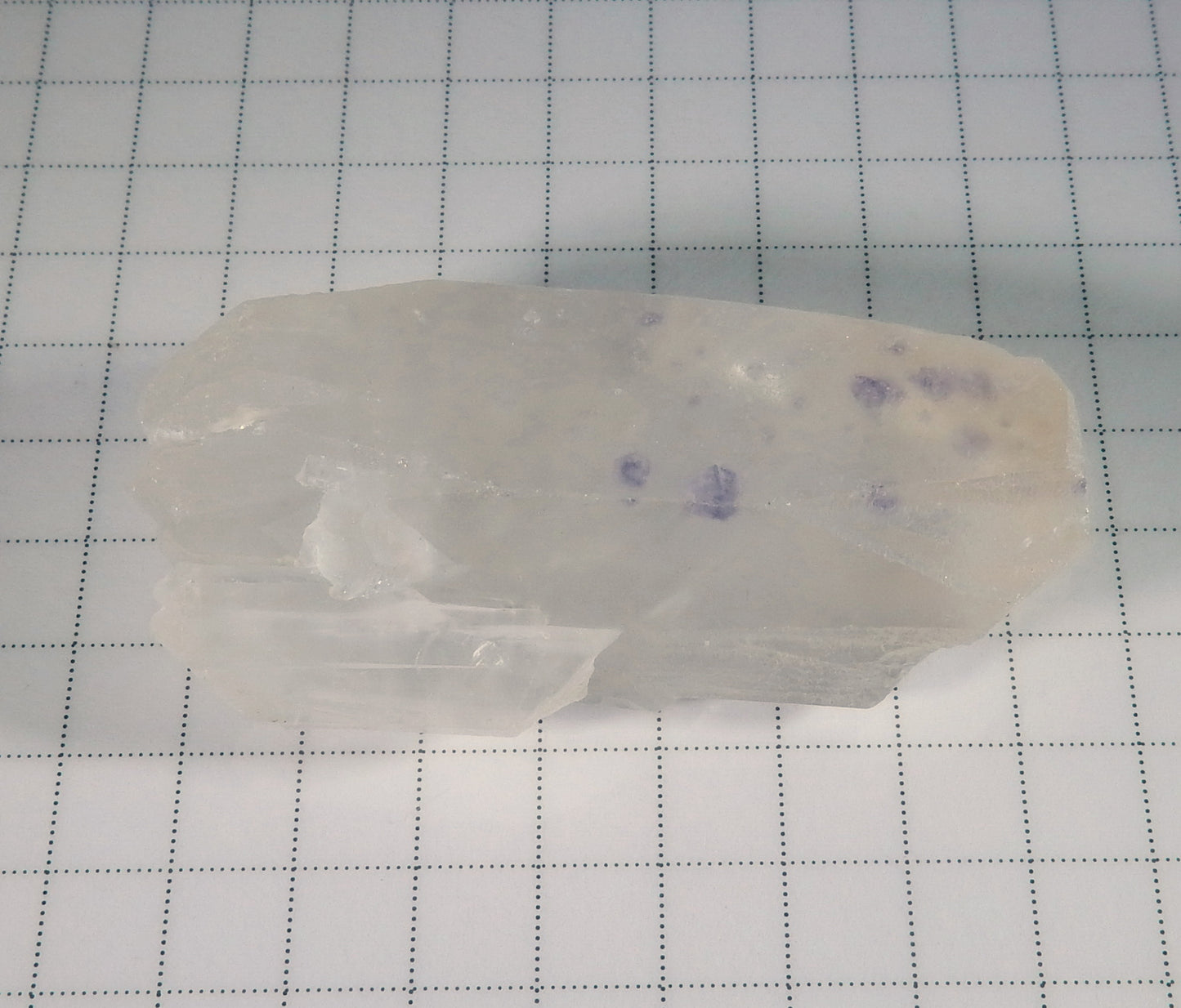 Quartz with Fluorite Inclusions - Mineral Specimen - 128.5 ct - prettyrock.com