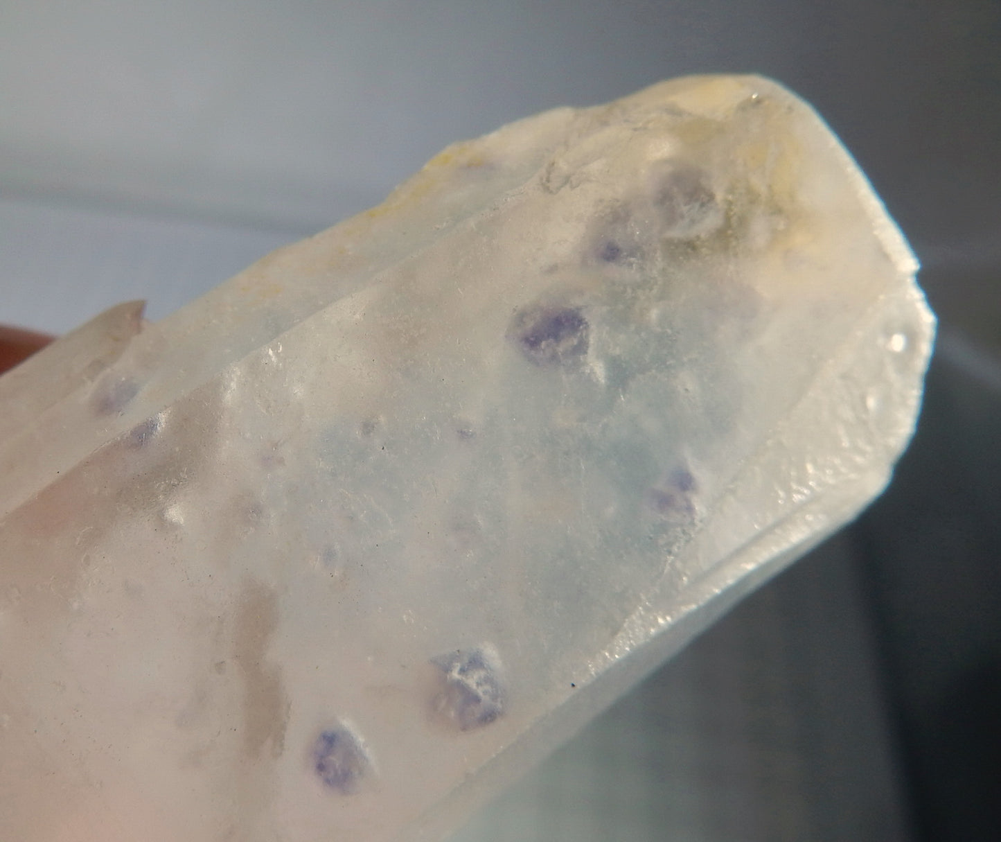 Quartz with Fluorite Inclusions - Mineral Specimen - 128.5 ct - prettyrock.com