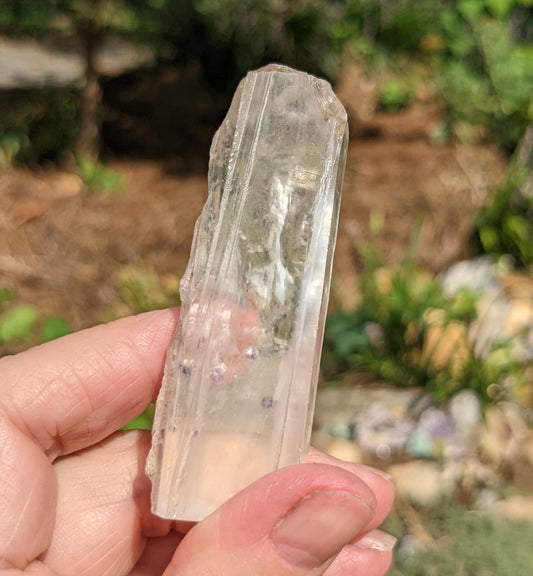 Quartz with Fluorite Inclusions - Mineral Specimen - 193.5 ct - prettyrock.com