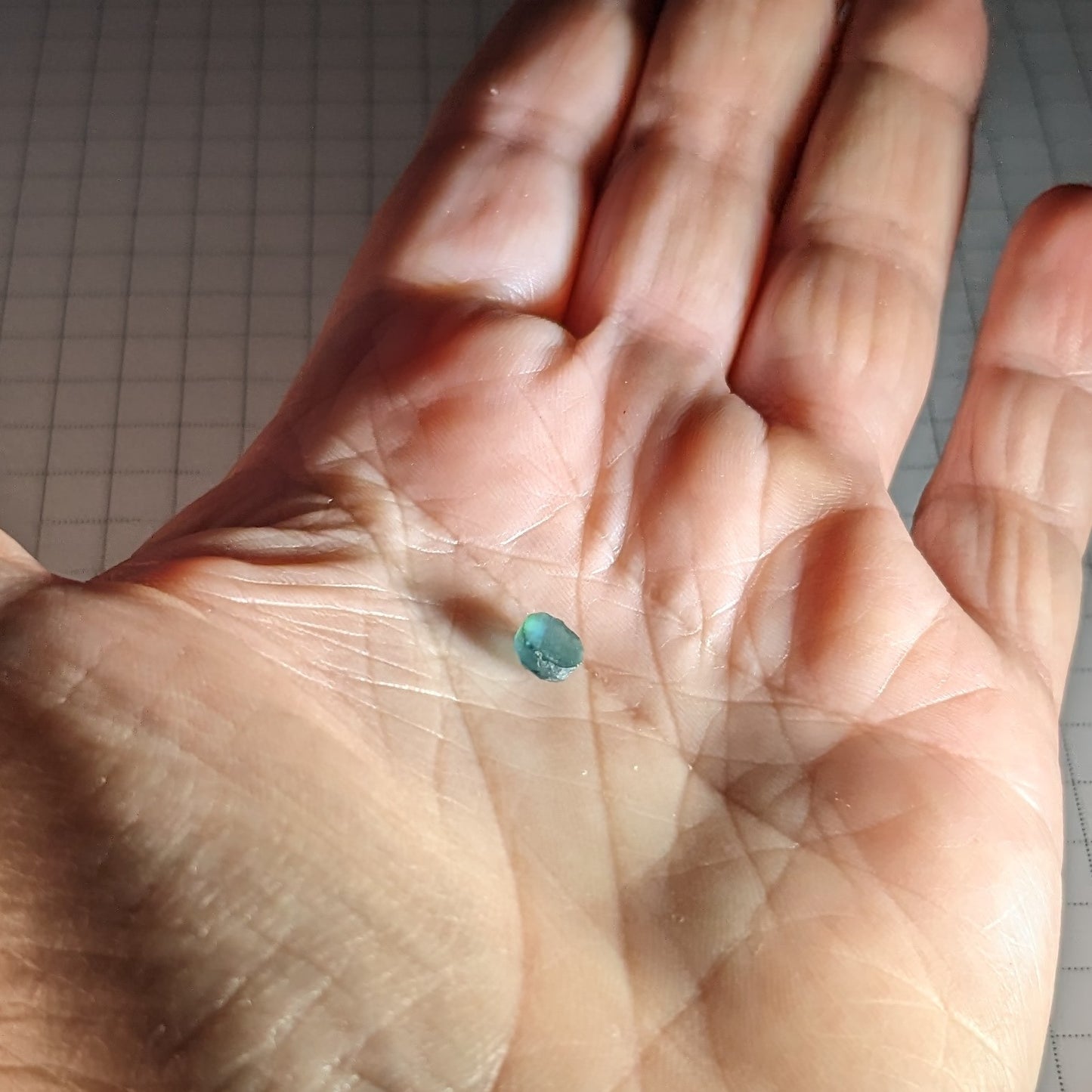 Paraiba Tourmaline - 0.78ct - Hand Select Gem Rough - prettyrock.com