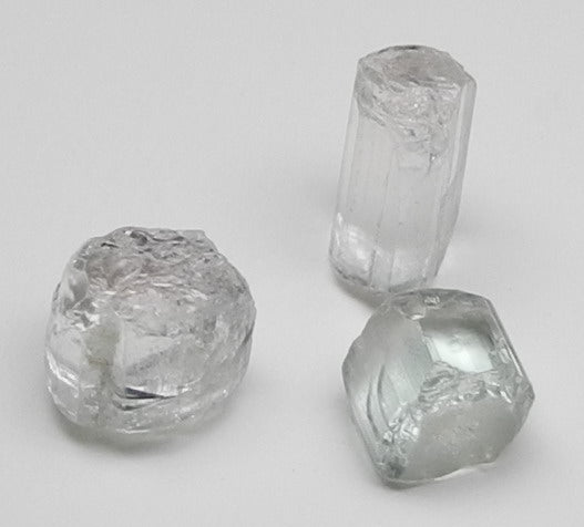 Achroite Tourmaline - 9.18ct - Hand Select Gem Rough - prettyrock.com