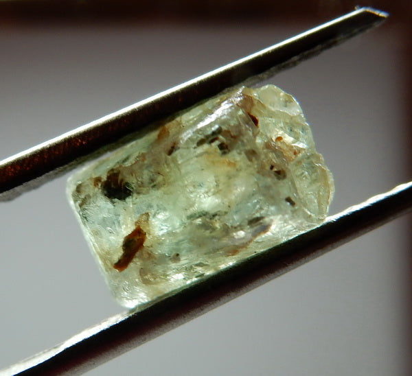 4.5ct Alexandrite - Hand Select Gem Rough - prettyrock.com