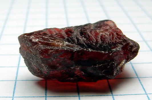 Almandine Garnet - 17.58ct - Hand Select Gem Rough - prettyrock.com