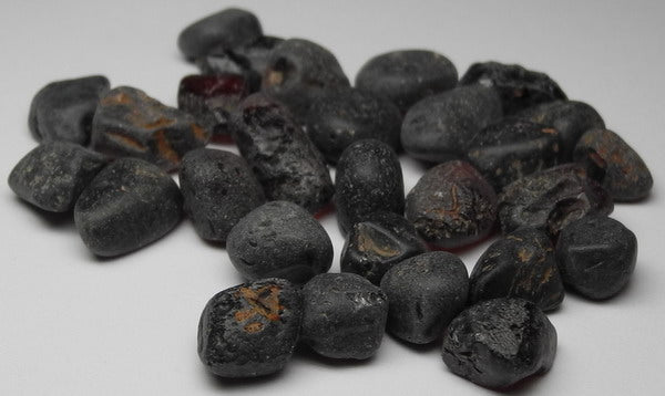 Almandine Garnet - 88ct - Hand Select Gem Rough - prettyrock.com