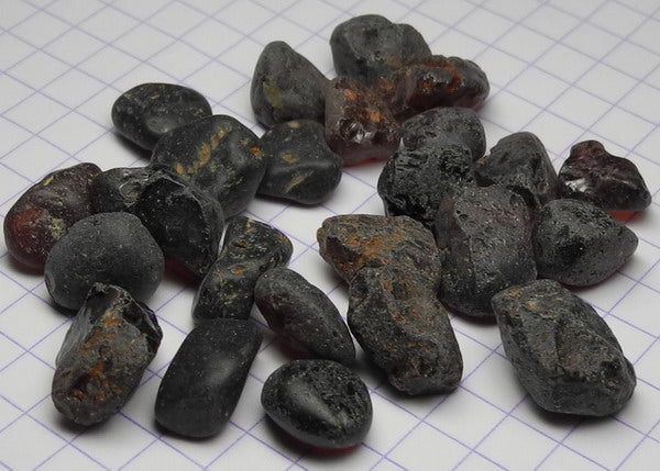 Almandine Garnet - 127.5ct - Hand Select Gem Rough - prettyrock.com