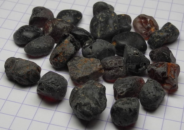 Almandine Garnet - 127.5ct - Hand Select Gem Rough - prettyrock.com