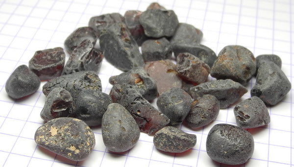 Almandine Garnet - 168.5ct - Hand Select Gem Rough - prettyrock.com