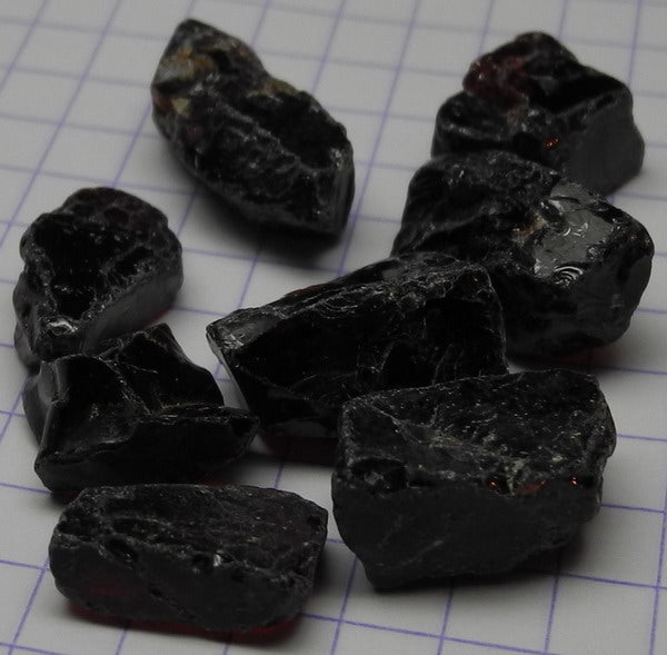 Almandine Garnet - 84ct - Hand Select Gem Rough - prettyrock.com