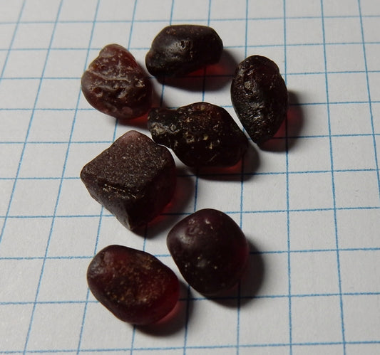 Almandine Garnet - 30.36ct - Hand Select Gem Rough - prettyrock.com