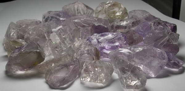 Amethyst Light Quartz - 2251.5ct - Hand Select Gem Rough - prettyrock.com