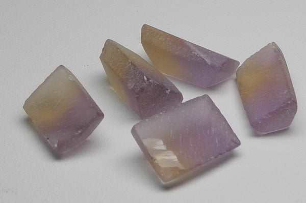 Ametrine Quartz - 25.59ct - Hand Select Gem Rough - prettyrock.com