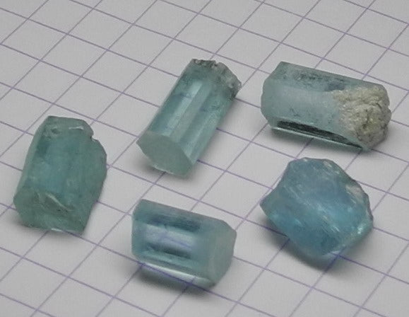 18.81ct aquamarine  - Hand Select Gem Rough - prettyrock.com