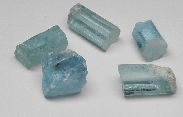 18.81ct aquamarine - Hand Select Gem Rough - prettyrock.com