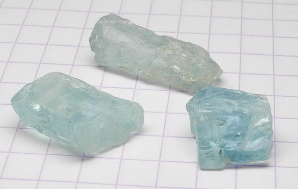 18.11ct Aquamarine  - Hand Select Gem Rough - prettyrock.com