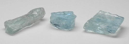 18.11ct Aquamarine - Hand Select Gem Rough - prettyrock.com