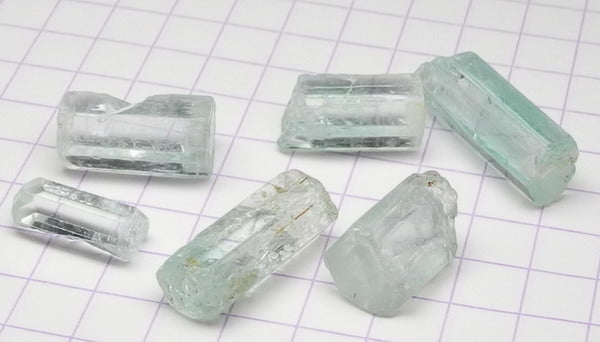 20.5ct Aquamarine  - Hand Select Gem Rough - prettyrock.com