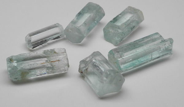 20.5ct Aquamarine  - Hand Select Gem Rough - prettyrock.com