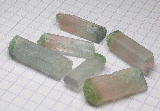 Bi-Color tourmaline - 94.94ct - Hand Select Gem Rough - prettyrock.com