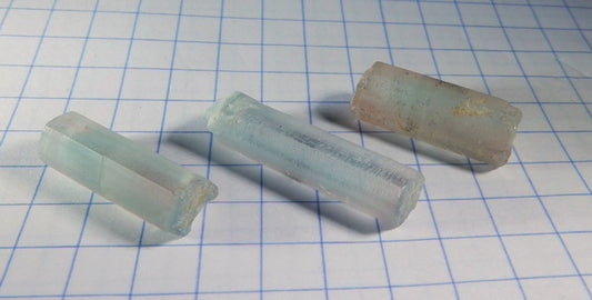 Bi-Color Tourmaline - 34.7ct - Hand Select Gem Rough - prettyrock.com