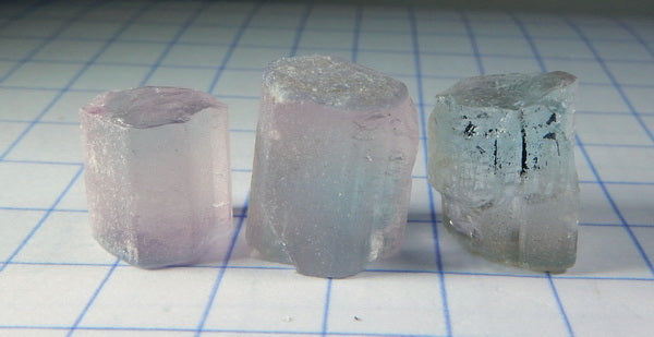 Bi-Color Tourmaline - 22.89ct - Hand Select Gem Rough - prettyrock.com