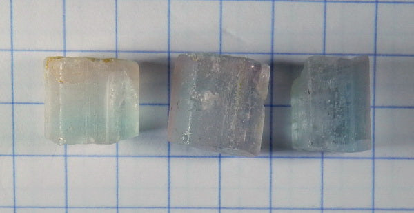 Bi-Color Tourmaline - 30.82ct - Hand Select Gem Rough - prettyrock.com