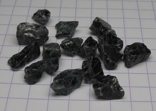 Blue Sapphire - 26.07ct - Hand Select Gem Rough - prettyrock.com