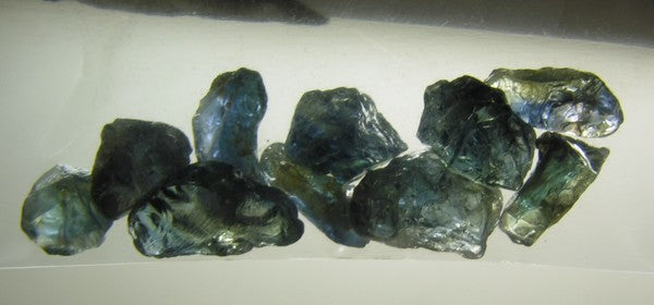 Blue Sapphire - 25.19ct - Hand Select Gem Rough - prettyrock.com