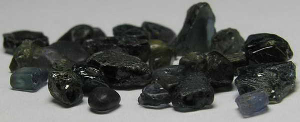 Blue Sapphire - 44.5ct - Hand Select Gem Rough - prettyrock.com