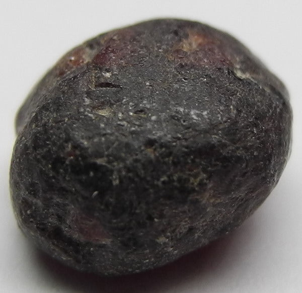 Chrome Pyrope Garnet - 3.6ct - Hand Select Gem Rough - prettyrock.com
