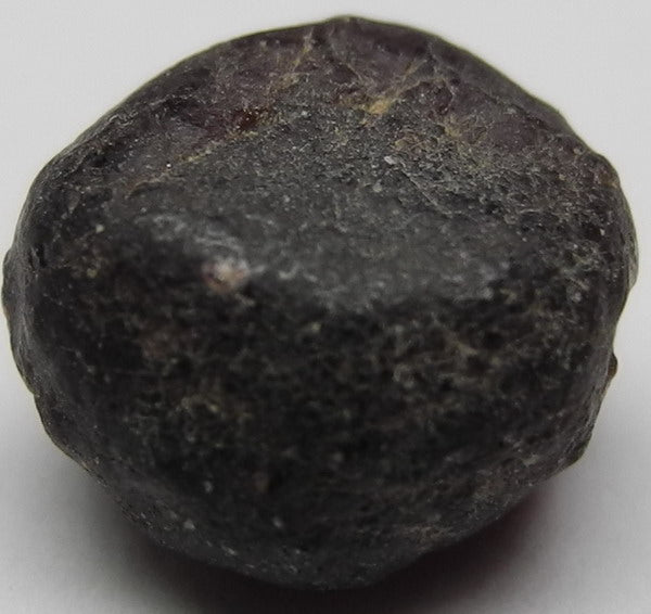 Chrome Pyrope Garnet - 3.6ct - Hand Select Gem Rough - prettyrock.com