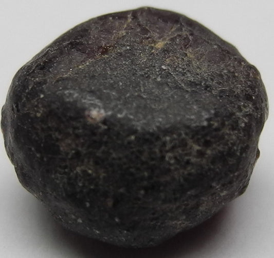 Chrome Pyrope Garnet - 3.6ct - Hand Select Gem Rough - prettyrock.com