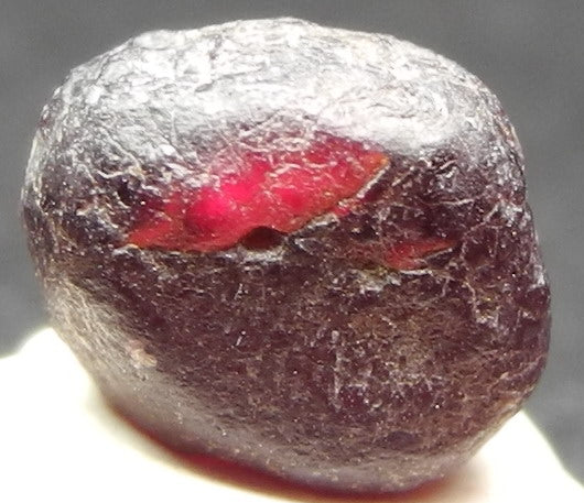 Chrome Pyrope Garnet - 3.6ct - Hand Select Gem Rough - prettyrock.com