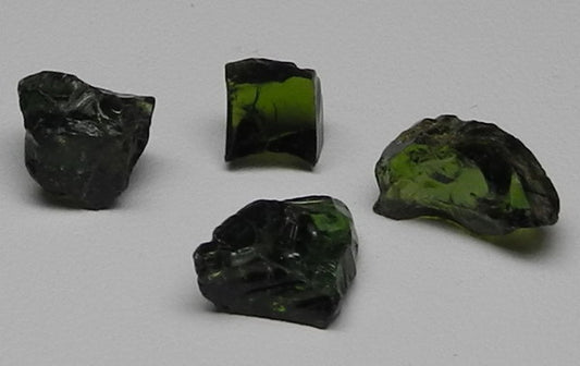 Chrome Tourmaline - 6.75ct - Hand Select Gem Rough - prettyrock.com